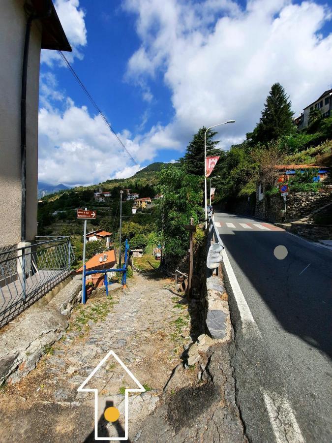 Casa Vacanze Da Oscar Villa Triora Eksteriør bilde